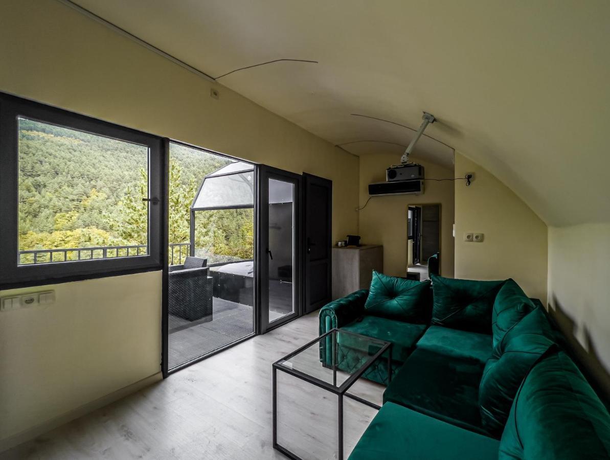 Отель Glamping Georgia Krikhi Амбролаури Экстерьер фото