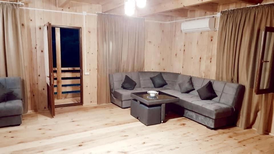 Отель Glamping Georgia Krikhi Амбролаури Экстерьер фото