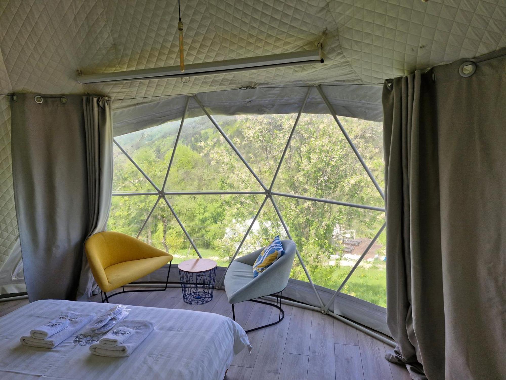 Отель Glamping Georgia Krikhi Амбролаури Экстерьер фото