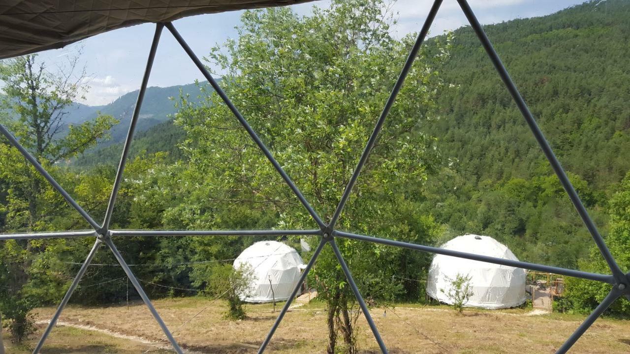 Отель Glamping Georgia Krikhi Амбролаури Экстерьер фото